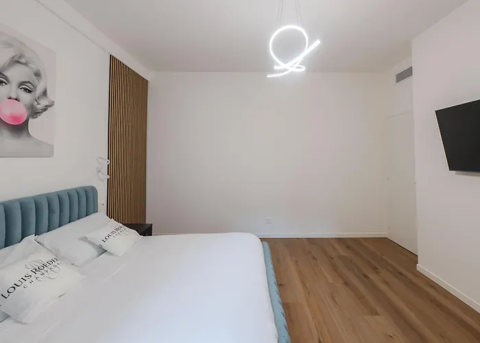 Luxury Glamour Apartment